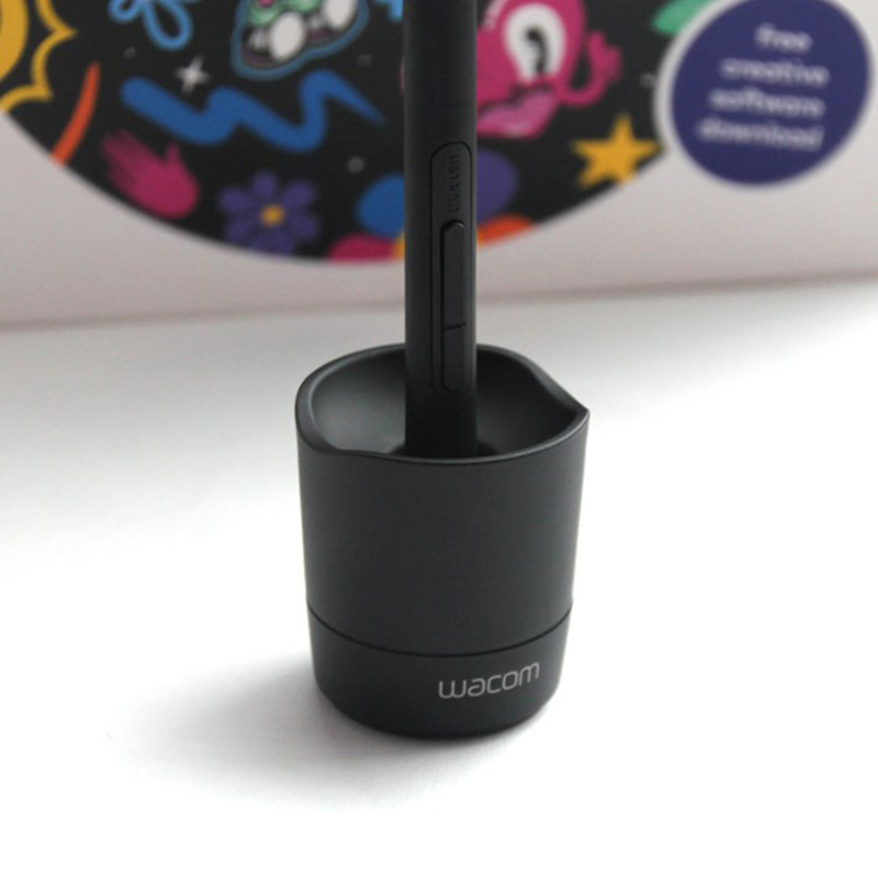 حامل قلم وكم لأقلام أجهزة الرس - مراجعة Wacom Tablet Accessories وسعره