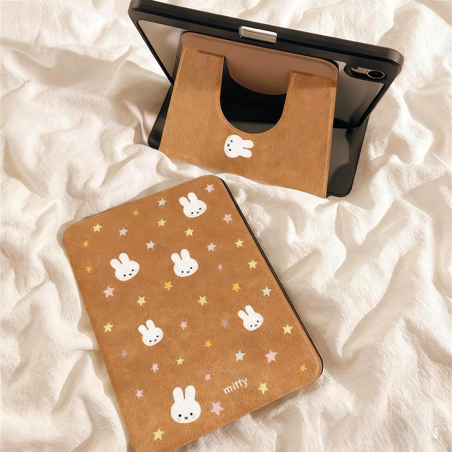 حافظة حماية لجهاز آيباد 11 من  - مراجعة Tablet With All Accessories وسعره